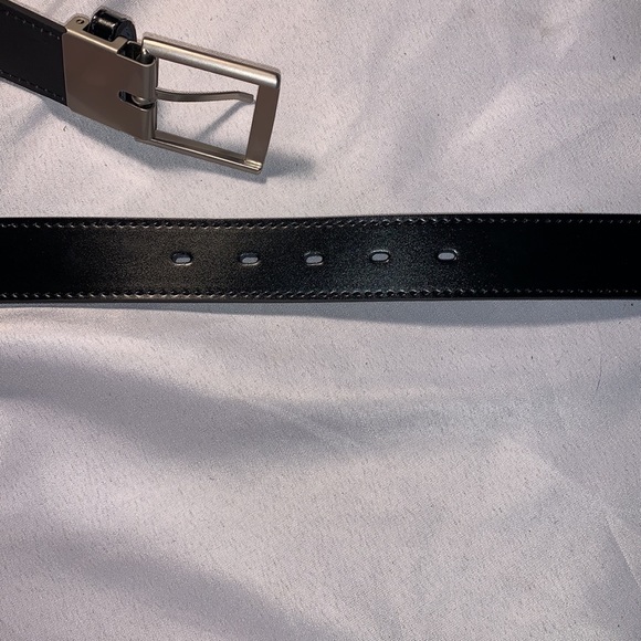 Black leather belt - Picture 3 of 5